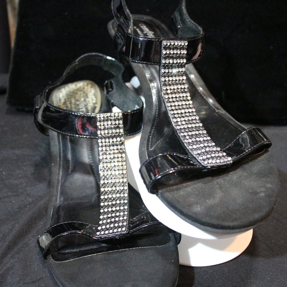 sandal